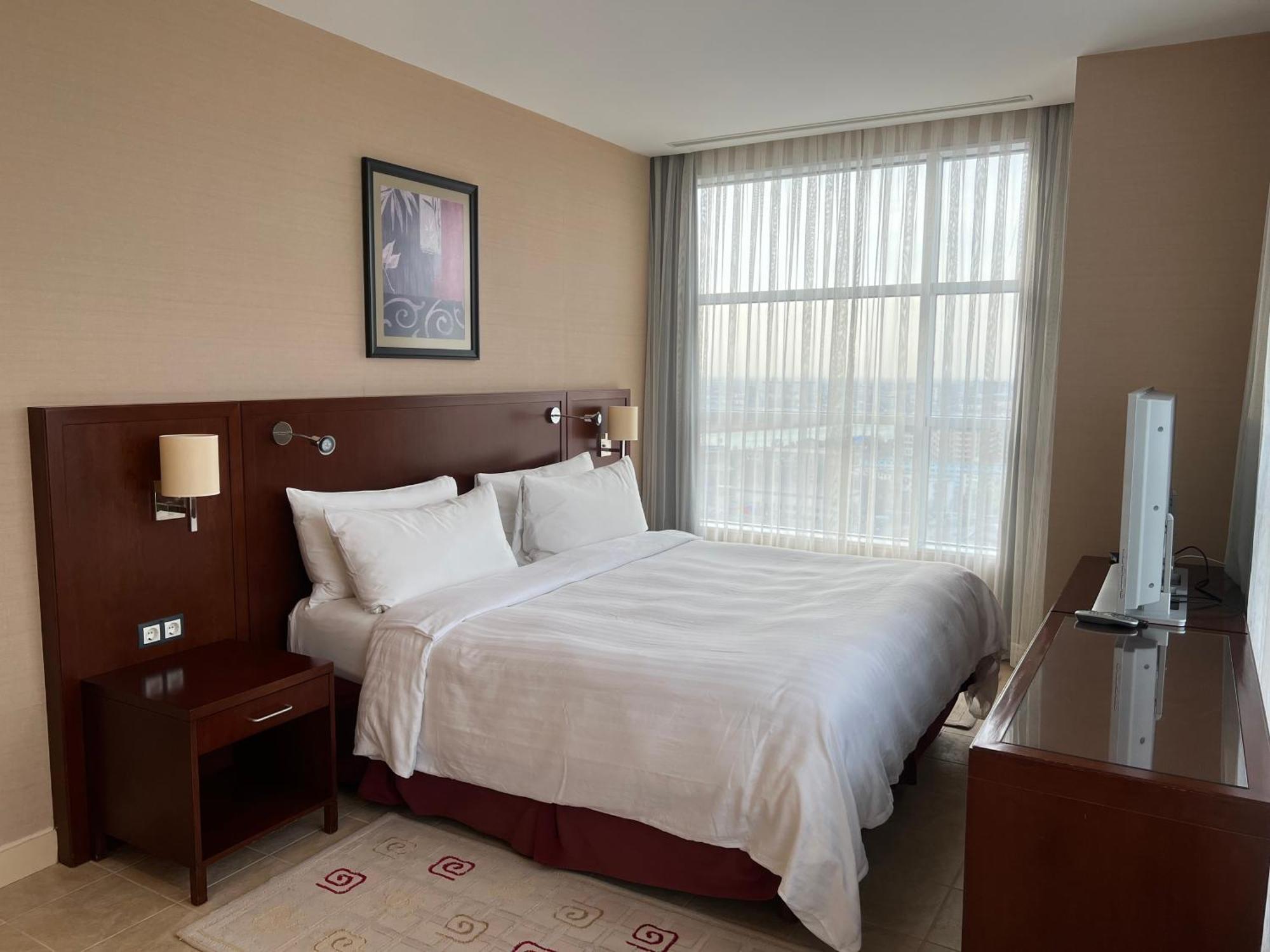 Atyrau Executive Apartments Esterno foto